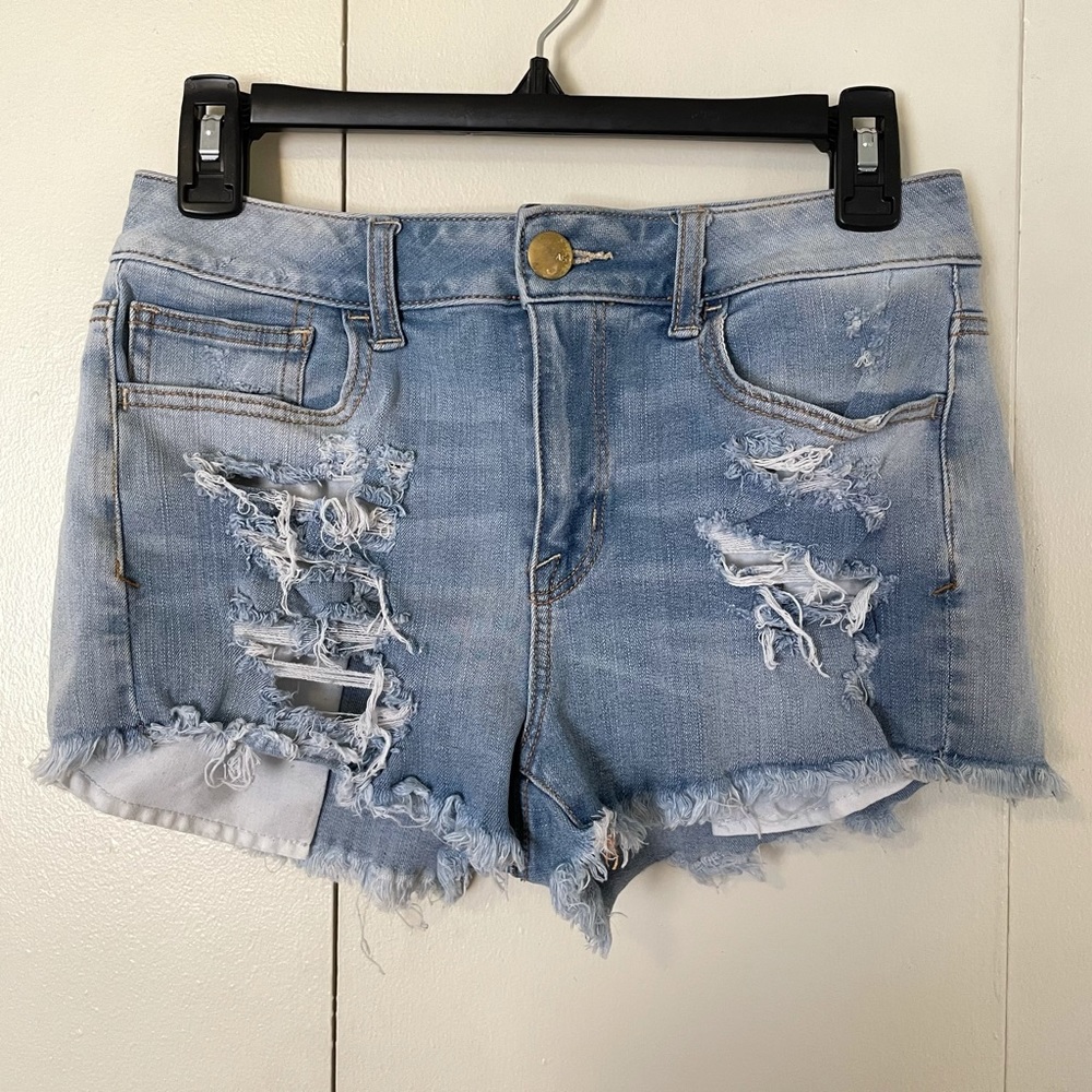 American Eagle hi-rise shortie